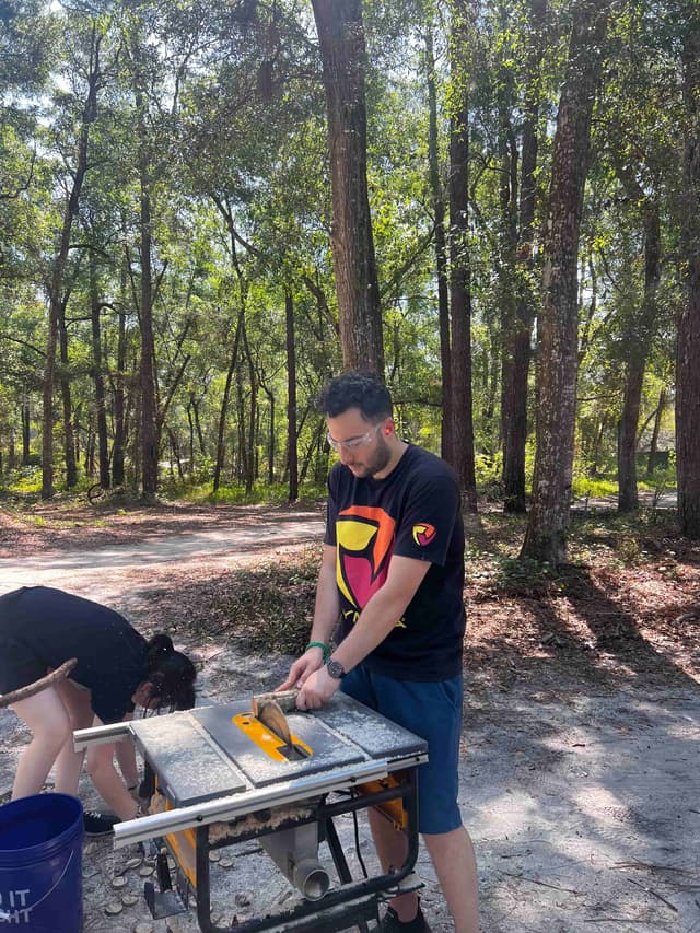 ENGINEERING & ARCHITECTURE